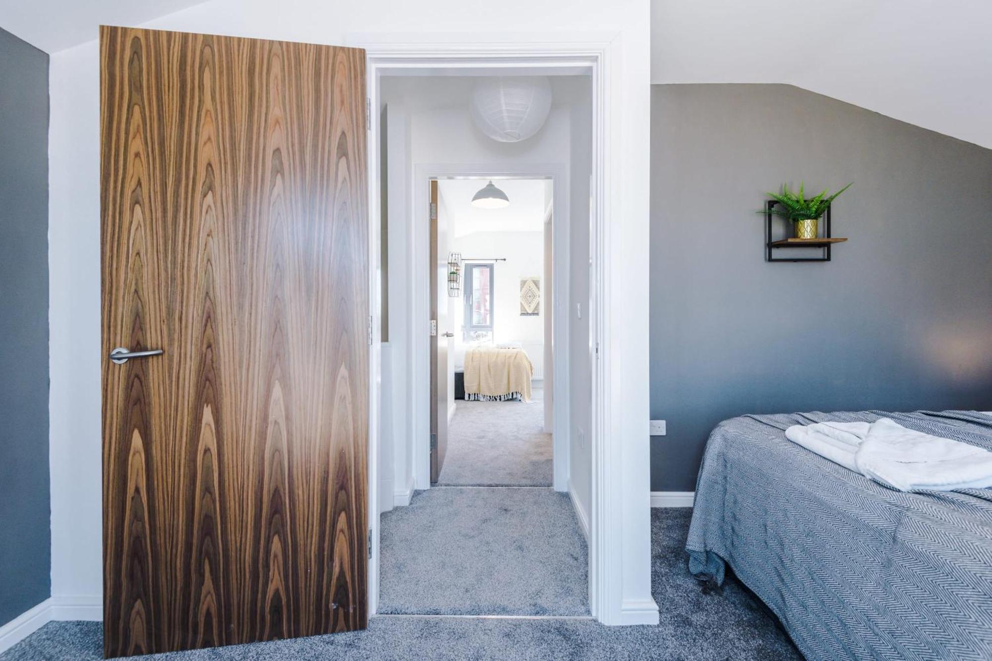 Rest&Recharge At Waterway House Villa Manchester Exteriör bild